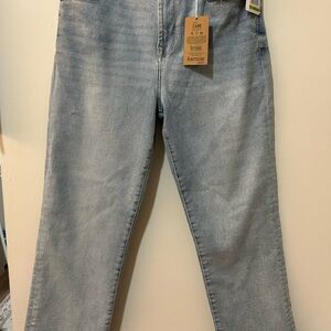 Kensie Straight Jeans in Light Blue